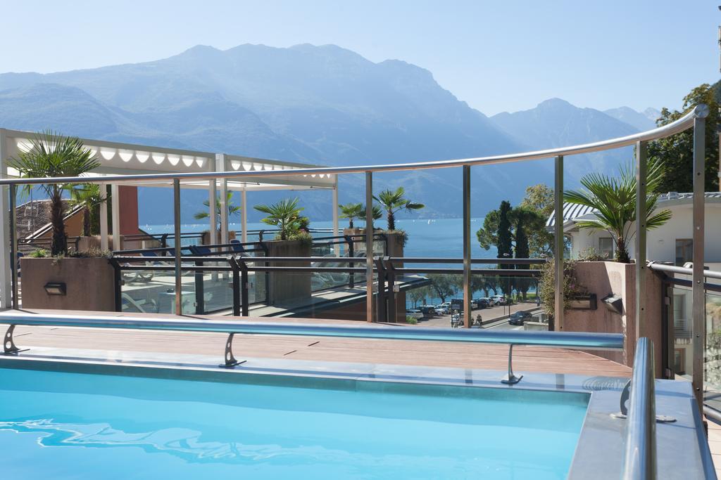 Europa - Skypool & Panorama Riva del Garda